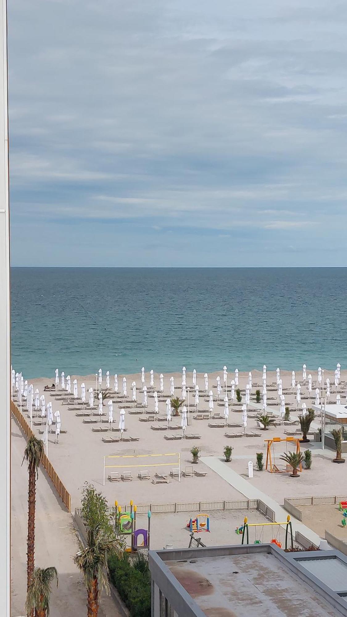 White Tower Mamaia Prestige Apartments Exterior foto